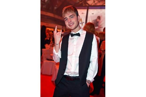 ...Mike Singer fand die Verleihung offenbar auch genial. Das PRG-Komitee beschreibt das Ziel der Verleihung mit den Worten: ...