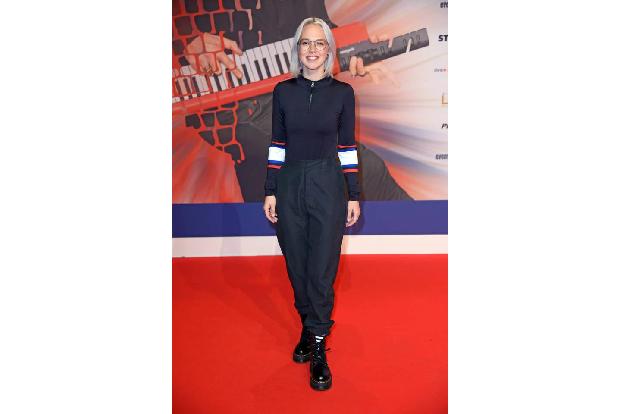 ...Stefanie Heinzmann auf. Die Schweizerin hat sich musikalisch kaum verändert, seit Stefan Raab sie durch 'SSDSDSSWEMUGABRT...