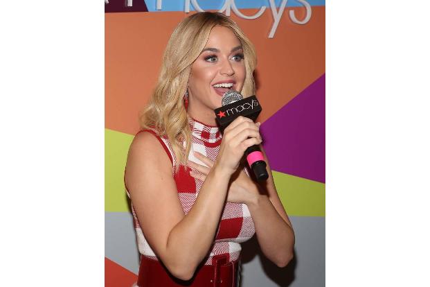 ...Katy Perry aus. Als die blonde Schönheit noch mit John Mayer zusammen war, sollen die beiden regelmäßig die ganze Nacht ü...