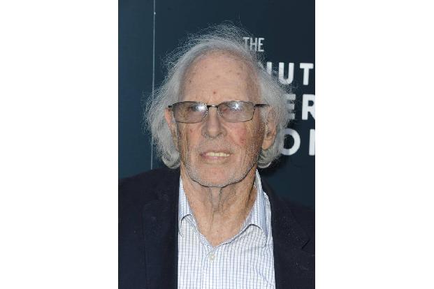 ...auf ein Wiedersehen mit Legende Bruce Dern freuen, der mit stolzen 83 Jahren so beschäftigt ist wie nie zuvor und offenba...