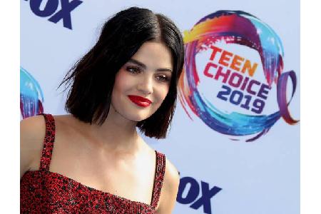 Doppelt hält besser: Durchs Programm führte neben 'Pretty Little Liars'-Star Lucy Hale der...
