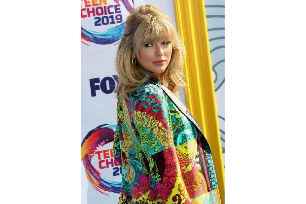 Es gibt auch Happy Ends. Jahrelang wurde Taylor Swift eine Fehde mit ihrer einstigen Freundin und Kollegin Katy Perry nachge...