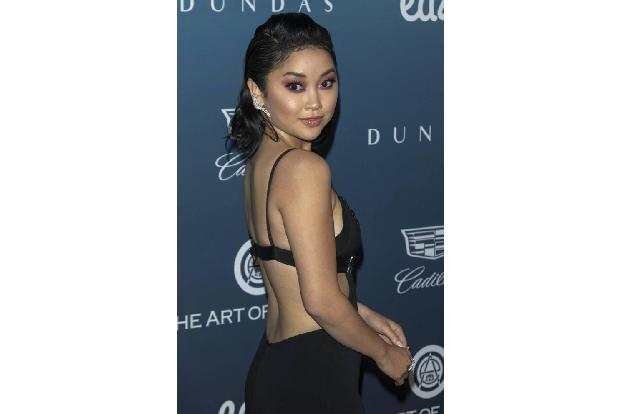 Syfy hat mit 'Deadly Class' und Lana Condor als Saya Kuroki eine Serie geschaffen, die Action und Drama perfekt miteinander ...