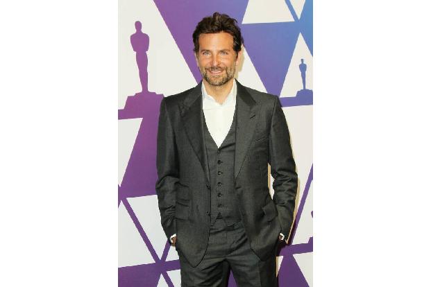 Auf IHN werden am 24. Februar sämtliche Augen gerichtet sein: Bradley Cooper hat mit seinem Regiedebüt, der Neuauflage des M...