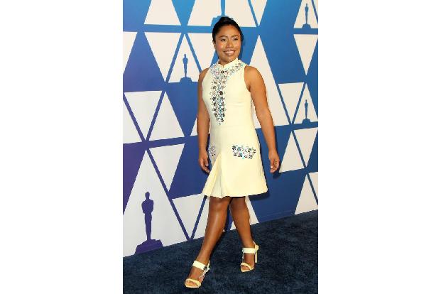 …hätte Yalitza Aparicio allein für diesen coolen Look verdient. Dabei dürfte ihr Fashion im Moment völlig egal sein: Die 25-...