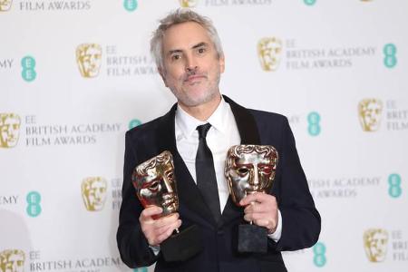 ...Alfonso Cuaróns 'Roma': beste Kamera, bester fremdsprachiger Film, beste Regie, bester Film. Das Schwarz-Weiß-Melodram is...