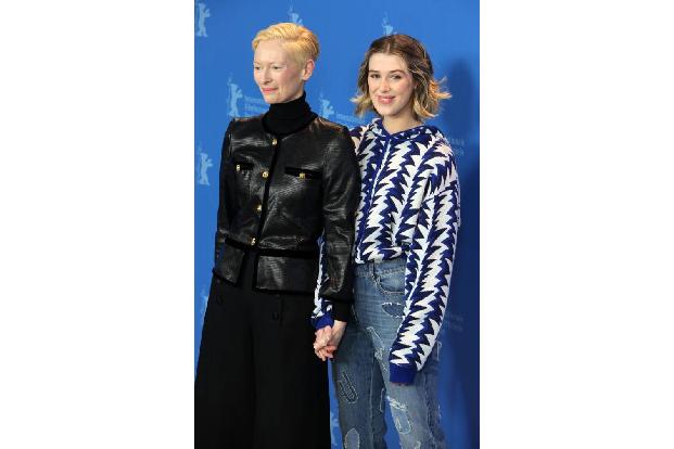 ...Tilda Swinton, die ebenfalls in 'The Souvenir' spielt. Joanna Hoggs Film porträtiert Honor Swinton Byrnes Figur als Films...