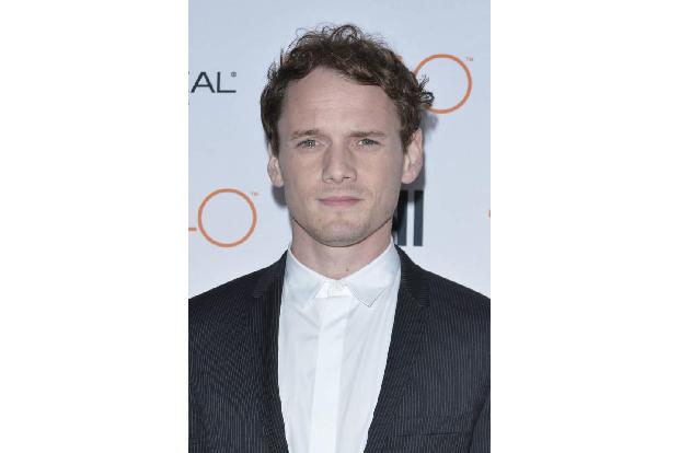 Jung, erfolgreich und in jungen Jahren gestorben: Anton Yelchin verstarb am 19. Juni 2016 mit nur 27 Jahren. Besonders tragi...