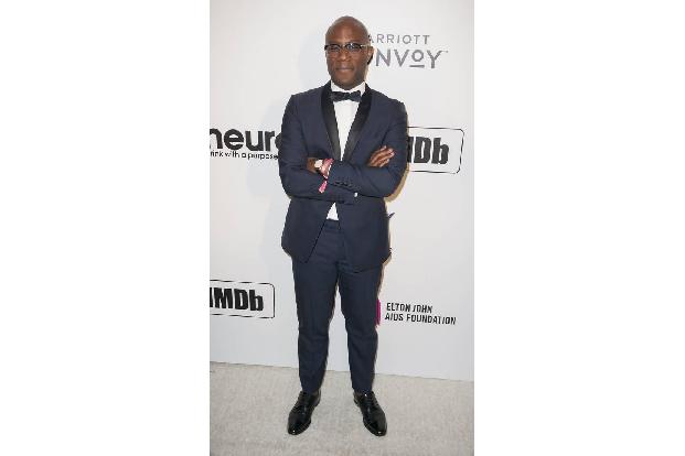 ...bunte Mischung an Gästen, denn neben Models und Reality-TV-Stars war auch Oscar-Preisträger Barry Jenkins zugegen, der mi...