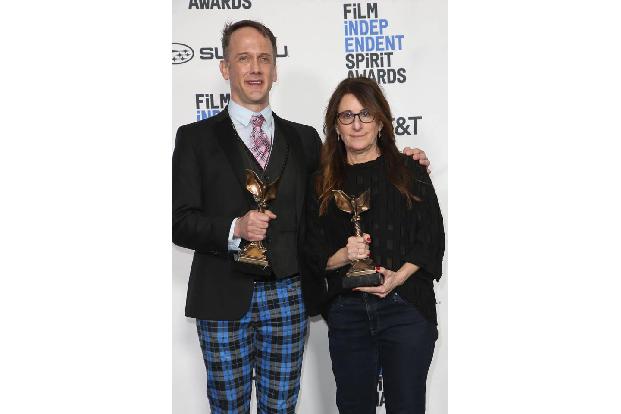 ...Jeff Whitty und Nicole Holofcener über einen Spirit Award für 'Can You Ever Forgive Me?'. Das Duo hatte für das Drehbuch ...