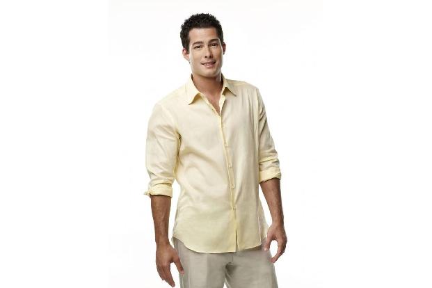 ...ist Jennifer glücklich mit Brian Hallisay verheirate, den sie am Set der Serie 'The Client List' kennenlernte. 2013 wurde...