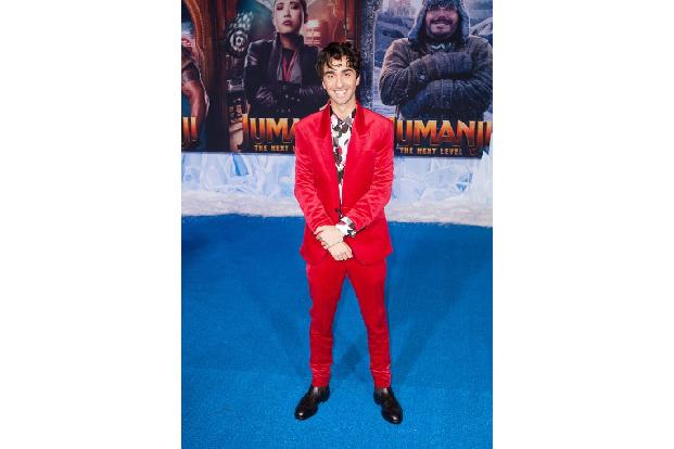 Im ersten Film war Dwayne Johnson lediglich ein Avatar, der den Nerd Spencer repräsentiert. Alex Wolff schlüpft erneut in di...