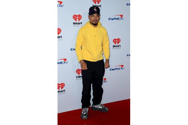 ...Chance the Rapper. Beide erhalten pro Folge jeweils eine halbe Million Dollar. Wer würde für so viel Geld nicht auch gern...