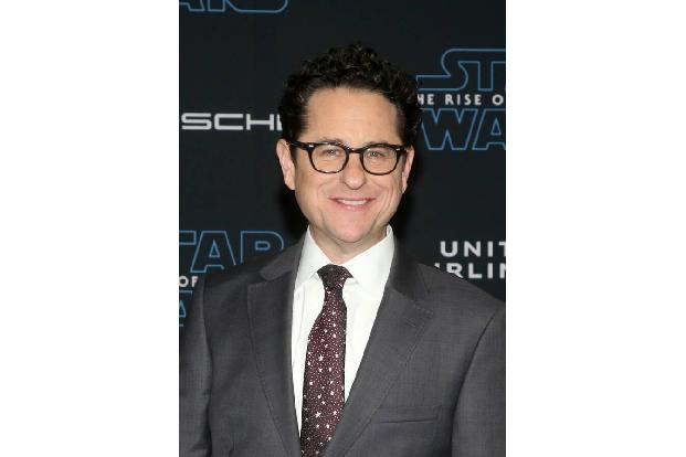 ...Regisseur und Drehbuchautor J.J. Abrams, denn die beiden haben bereits für 'Mission: Impossible III' zusammen gearbeitet...