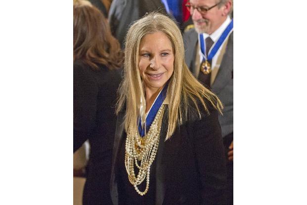 …Kollegin Barbra Streisand, die neben vielen anderen A-Promis in der Kundenkartei Erwähnung findet.