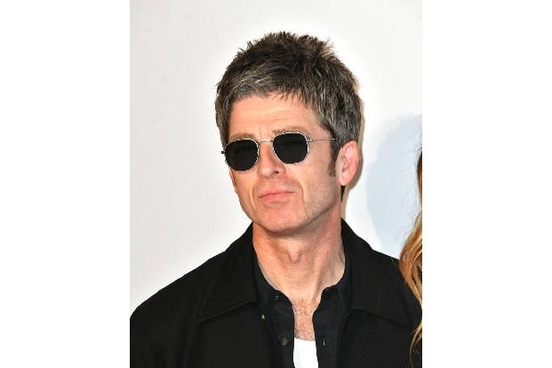 Auch mehr als zehn Jahre nach ihrer Trennung vergeht kaum eine Woche, in der die Brüder Noel und Liam Gallagher nicht über I...