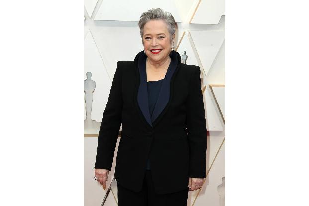 Kathy Bates' Geheimnis scheint etwas schwummrig daherzukommen: Sie habe Junkfood vermieden und auf ihren Körper gehört. Es w...