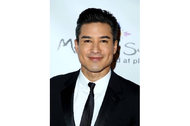 Schauspieler Mario Lopez heiratete 2004 seine Freundin Ali Landry, mit der er bereits sechs Jahre zusammen war. Nach 18 Tage...