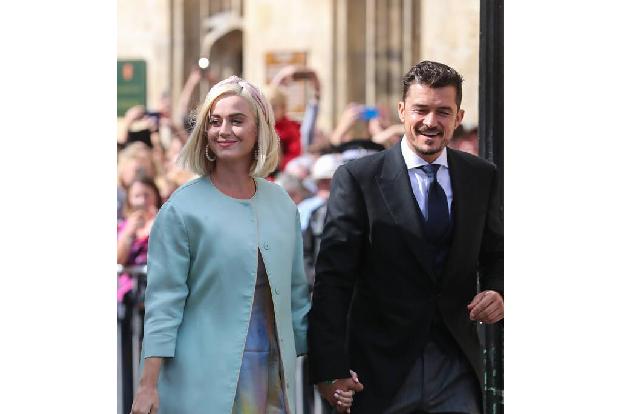 Katy Perry und Orlando Bloom wollten eigentlich romantisch verreisen, bevor im Sommer ihre Tochter geboren wird. Doch die Pa...