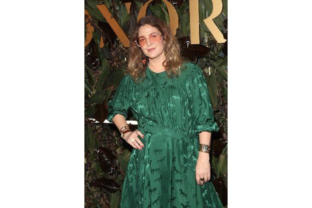 Drew Barrymore wurde als kleine beste Freundin des Außerirdischen 'E.T.' weltberühmt. Als ihre ebenfalls berühmten Eltern si...