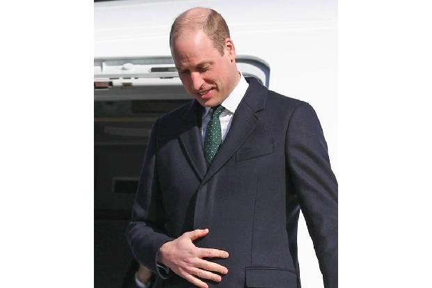 Prinz William trug immerhin einen grünen Schlips, um die Freundschaft zwischen Großbritannien und Irland zu demonstrieren.