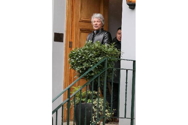 Jon Bon Jovi selbst hatte Prinz Harry vorgeschlagen, seinen Song, der die Not von versehrten Kriegsveteranen zum Thema hat, ...