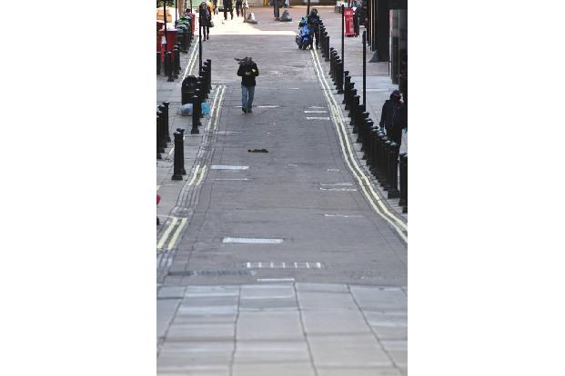 Die Villiers Street mit zahlreichen Restaurants und Pubs liegt direkt neben dem Bahnhof Charing Cross und ist von zahlreiche...