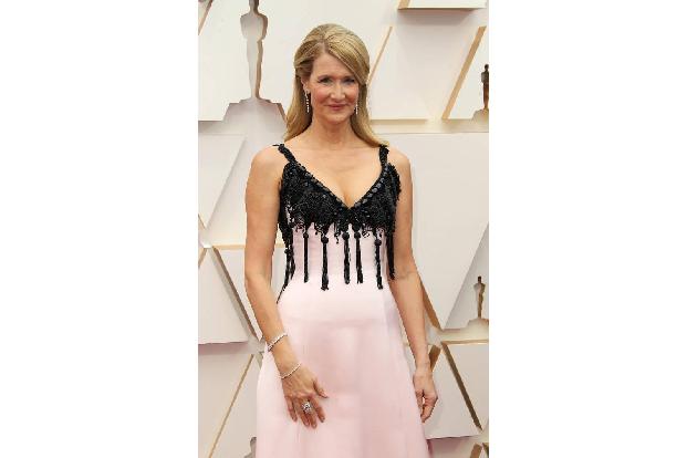 …'Jurassic Park''-Star Laura Dern…