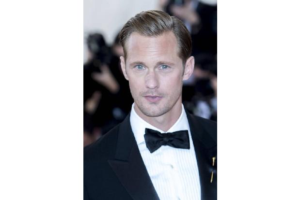 Das gilt natürlich nicht nur für Frauen. Alexander Skarsgård kann mitfühlen, denn er sagte einst: 