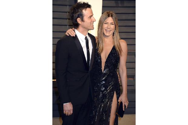 Justins Ex Jennifer Aniston sah das ebenso und feierte Thanksgiving nur mit ihrem Hund anstatt der Familie. Trotzdem seien b...