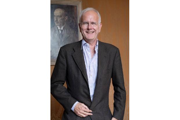 Harald Schmidt konnte sogar gleich fünf Fünfen vorweisen, als er in der 12. Klasse sitzenblieb. Seiner Karriere tat das eind...