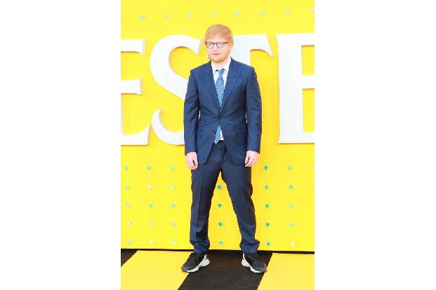 ...Ed Sheeran hat es auf den vierten Platz der beliebtesten Künstler 2019 geschafft. Auf der Liste der meistgestreamten (män...