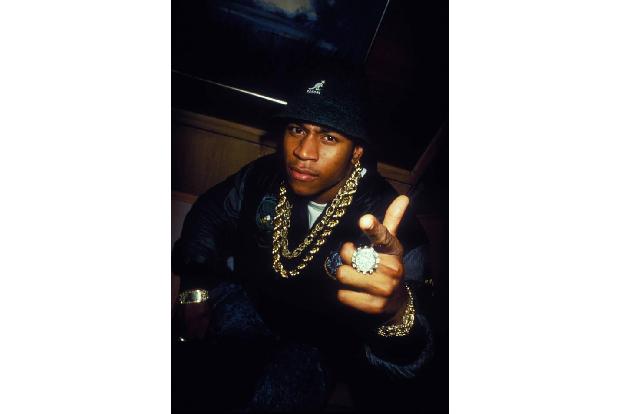 LL Cool J gehörte zu den ersten Stars von Def Jam, klagte aber gegen das Label, weil er fand, dass sein Album nicht genügend...