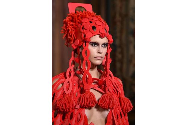 Model Kaia Gerber hat in den letzten Tagen viel Zeit zum Lesen gehabt. Das hat die Tochter von Cindy Crawford inspiriert, ei...