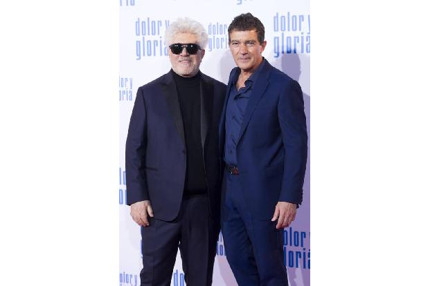 Seinem engen Freund, Regisseur Pedro Almodóvar, hielt Antonio immer die Treue, auch als er durch seine Rolle als Zorro zu ei...