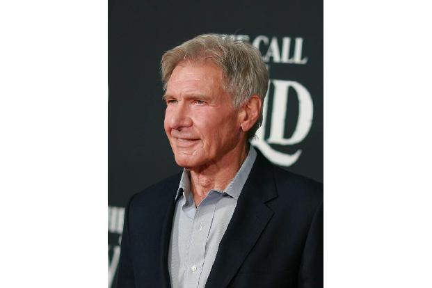 Er ist hart im Nehmen, doch als Harrison Ford unter einer hydraulischen Tür am Set von 'Das Erwachen der Macht' begraben wur...