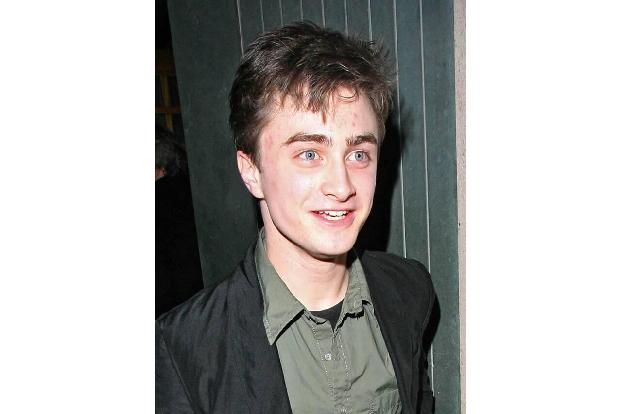 Tragisch ging auch ein Unfall am Set von 'Harry Potter und die Heiligtümer des Todes' aus. Daniel Radcliffes Stunt-Double Da...