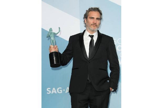 Schon jetzt ist seine Darstellung des Titel-Schurken in 'Joker' legendär. Joaquin Phoenix wusste die Zeit auf dem Podium jed...