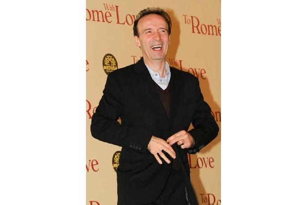 Braucht die Welt eine weitere 'Pinocchio'-Adaption? Matteo Garrone versucht es mit Roberto Benigni als Geppetto, während Gui...