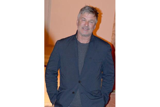 Bei Alec Baldwin ist die Zündschnur ohnehin recht kurz geraten. Der Schauspieler und Comedian legt sich ohne mit der Wimper ...