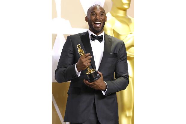 Der tragische Tod von Kobe Bryant machte weltweit Schlagzeilen. Nachdem der Basketballspieler und seine 13-jährige Tochter a...