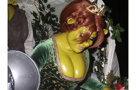 Heidi Klum verkleidete sich dabei als Prinzessin Fiona. Natürlich in ihrer grünen Oger-Version.