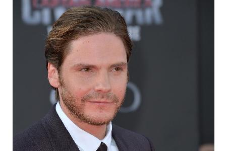 Auch für Daniel Brühl (40) gab es eine Restaurant-Pleite: Die Berliner Tapas-Bar 