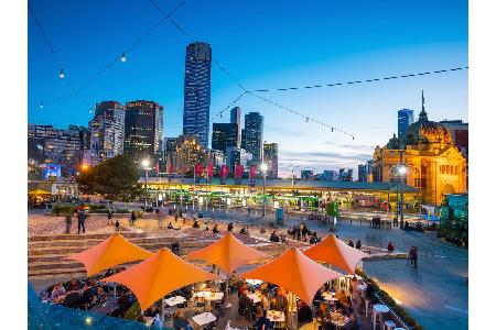 Nachdem es Adelaide und Sydney schon nicht auf das Treppchen geschafft haben, muss Melbourne die Kohlen aus dem Feuer holen....