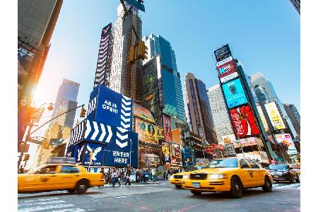 Auch die Strecke Manila - New York (Bild) ist kein Katzensprung. Mit Philippine Airlines und einer Boeing 777-300ER braucht ...