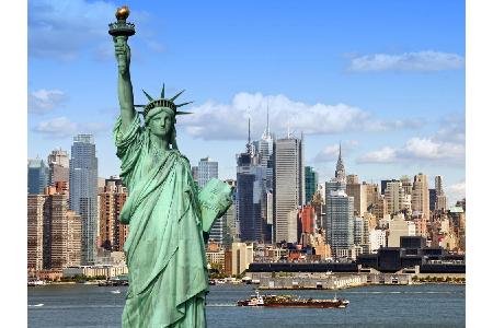 Auf Platz 1 der längsten Nonstop-Linienflüge der Welt ist die Strecke Singapur - New York (Bild). Denn mit 18 Stunden und 45...