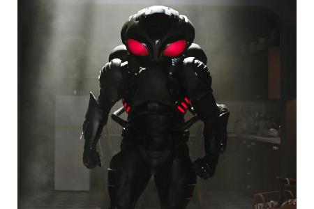 Gejagt werden die beiden von Yahya Abdul-Mateen II alias Black Manta.