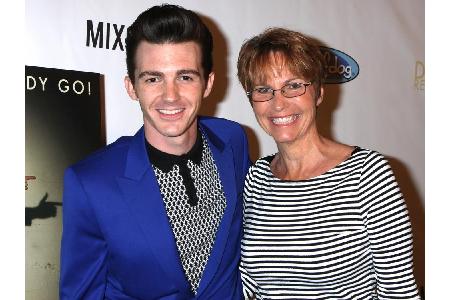 Während es Drake Bell zu Schauspielerei und Gesang zieht, ist der Rest der Familie eher sportlich begabt. Sein Cousin Heath ...
