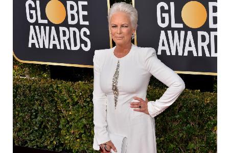 Ganz in Weiß strahlte Jamie Lee Curtis bei den Golden Globe Awards. Das hochgeschlossene Kleid von Alexander McQueen unterst...
