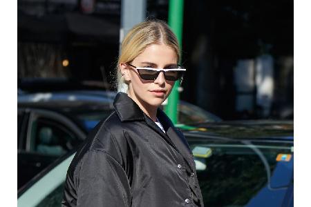 Nicht nur für Fashionistas wie Influencerin Caro Daur gehört eine schicke Sonnenbrille im Sommer zum Outfit dazu. Das sind d...